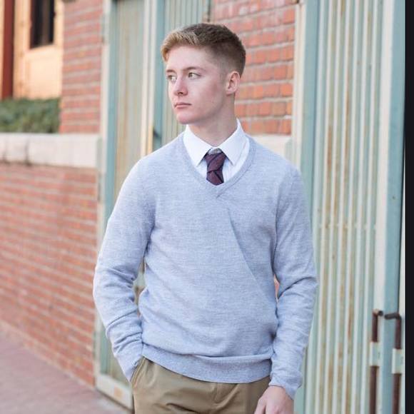 Meet your Posher, Dylan - Picture 1 of 1